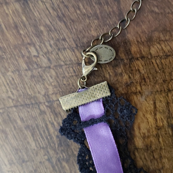 💥BOGO FREE💥 GOTHIC CHOKER - Picture 3 of 5